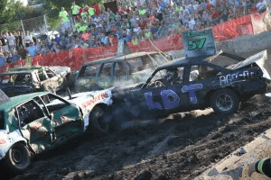demolition derby car event